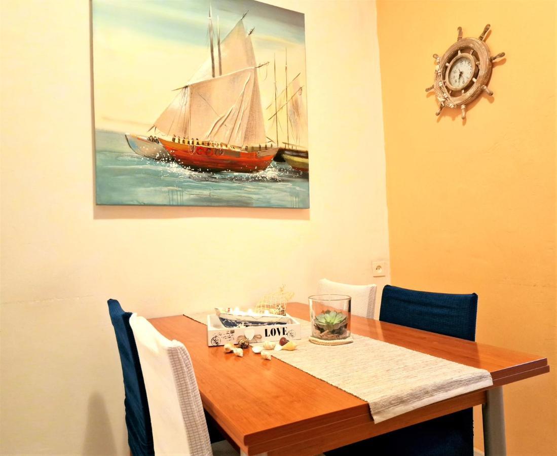 Pirates' Bay Apartment - Омиш Экстерьер фото